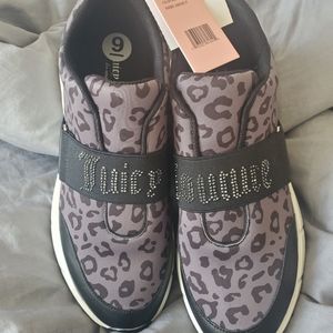 NWT juicy couture pink zebra sneakers shoes Athletic Sporty Size 9 New.